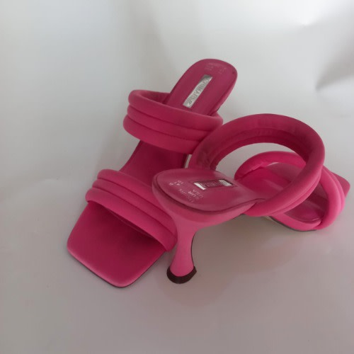 Pink slippers primark deals