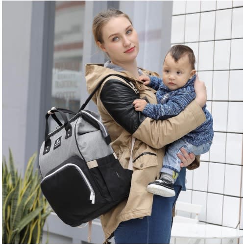 Multifunctional baby bag 2025