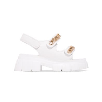 Mindy Sandals- White.