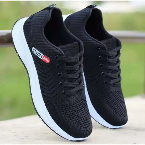 Trendy Men's Casual Fashion Outdoor Sneakers .