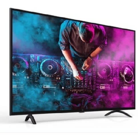 55" Smart TV - Black - View 2