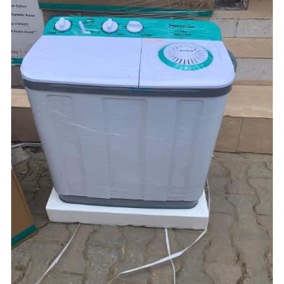 Twin Tub Washing Machine - View 2