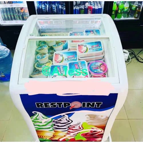 Rest-point 140l Showcase Ice Cream Freezer, A Active - View 2