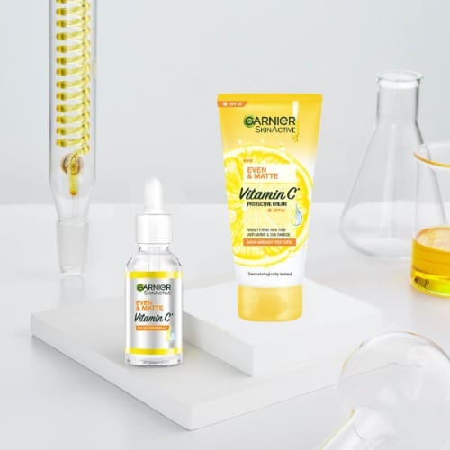 Skin Active Even & Matte 3.5% Vitamin C Skin Brightening Booster Serum 30ml - View 5