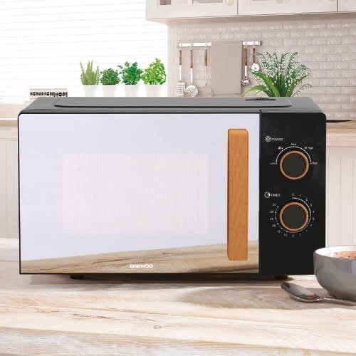 Skandia Manual Microwave - 700W - 20L