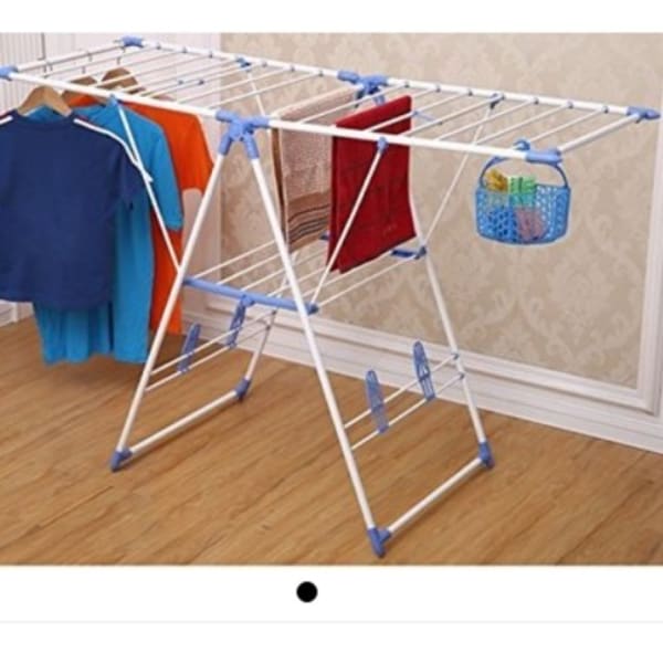 Cloth hanger sales to dry
