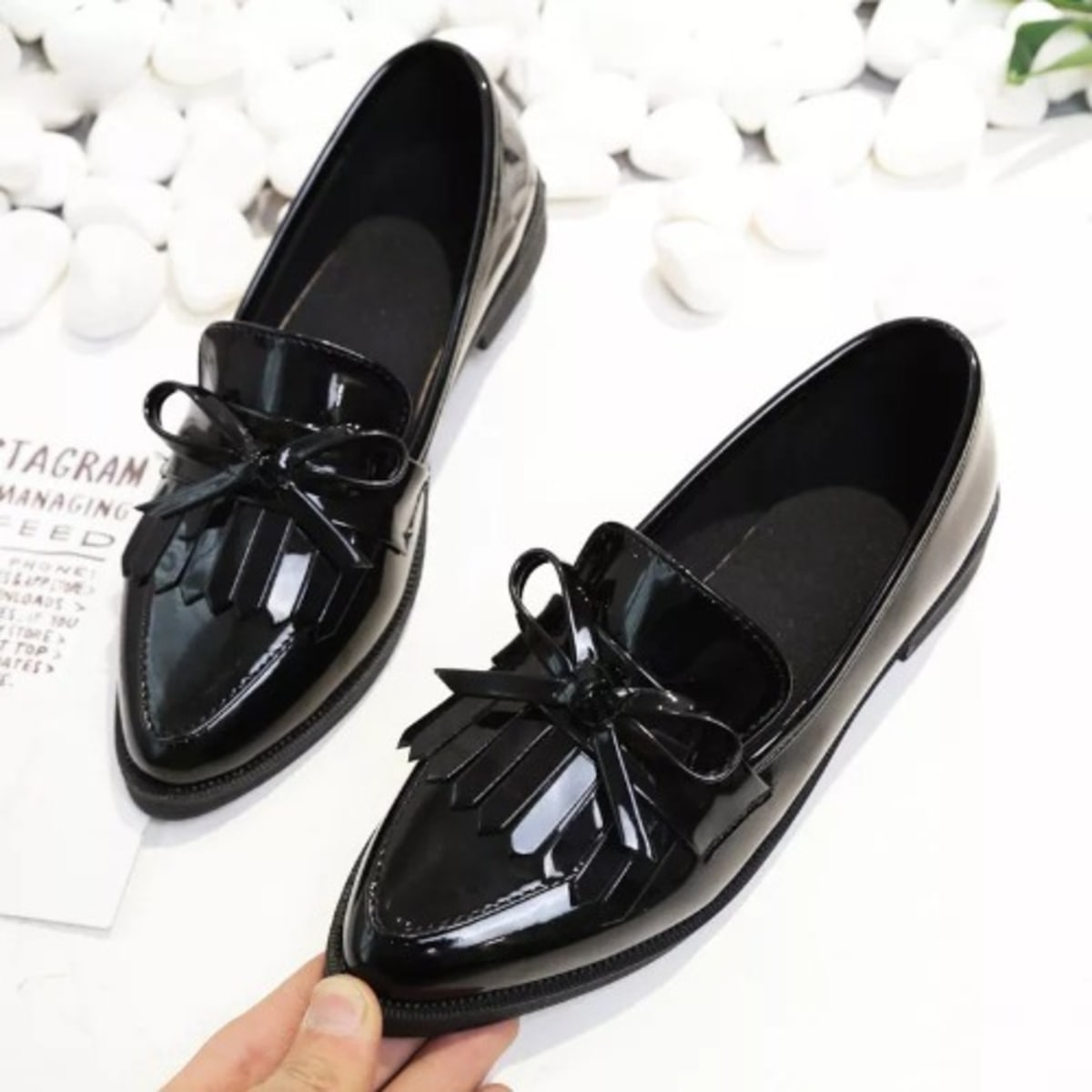 Retro cheap tassel loafers