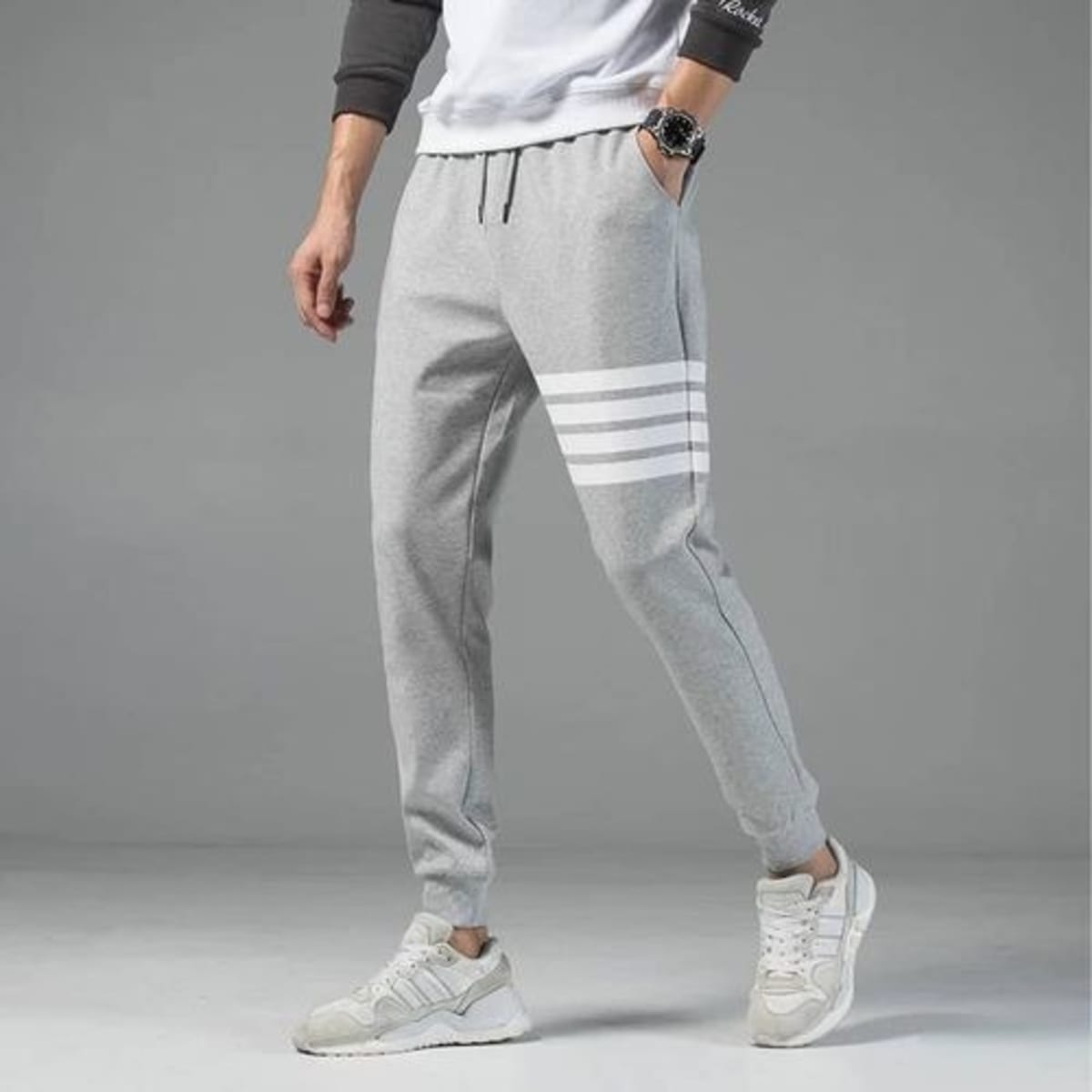 Fashion House Joggers Sweatpants With Thigh Stripes - Grey