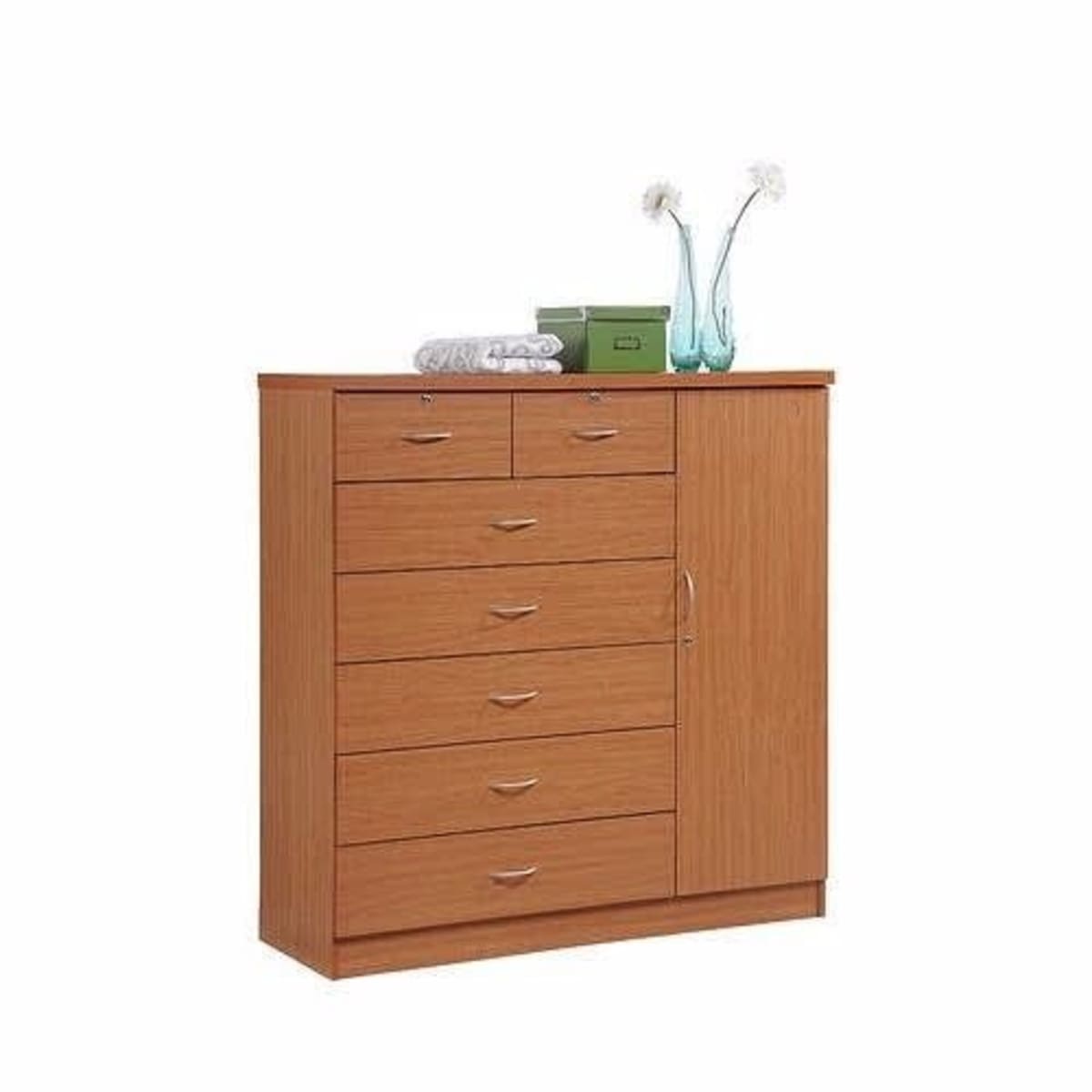Roselyn 7 top drawer gentleman's chest