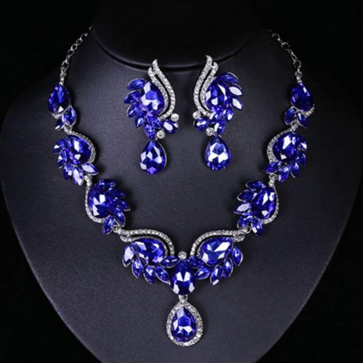Gemstone necklace set on sale