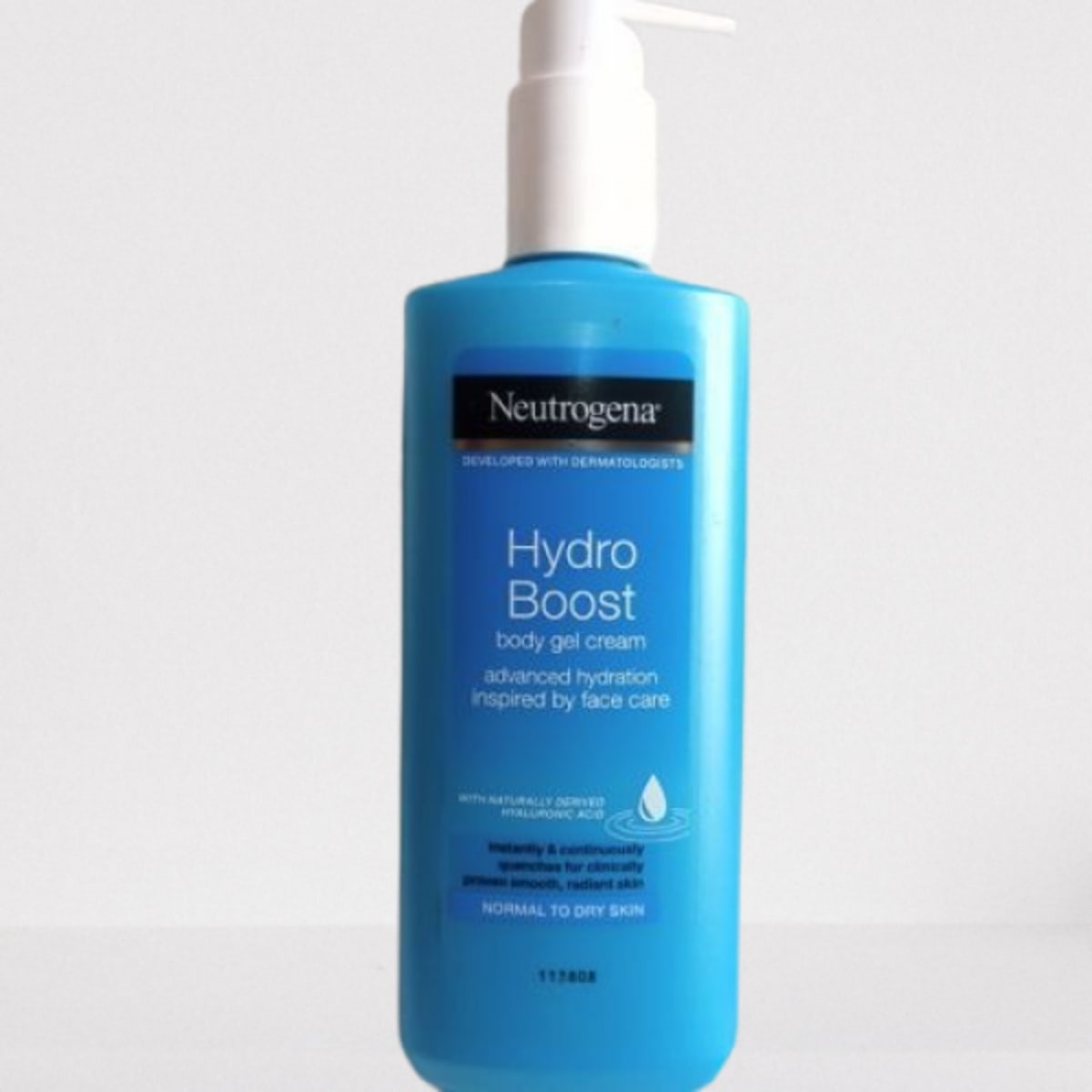 Neutrogena Hydro Boost Hydrating Body Gel Cream - 250ml