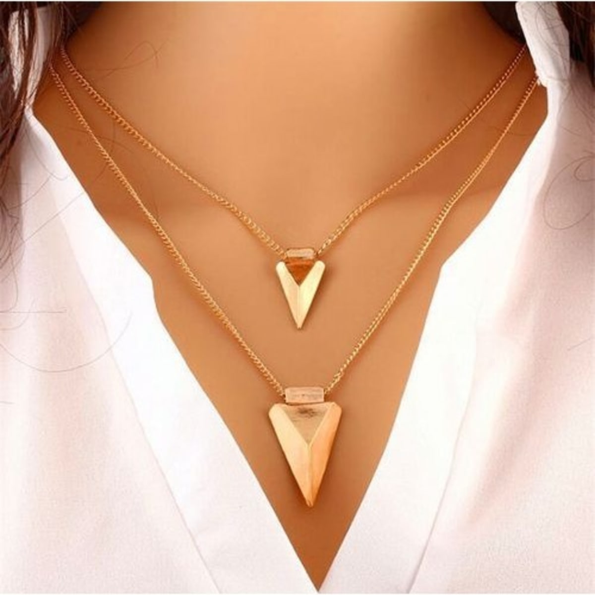 Gold necklace top with pendant ladies