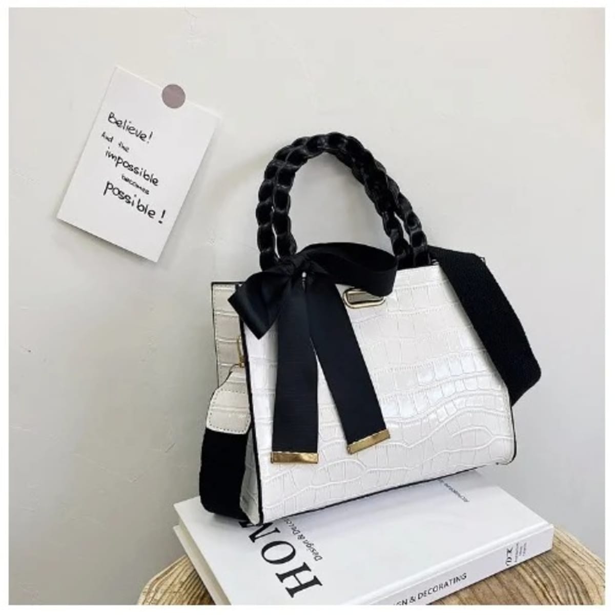 Women bags outlet online
