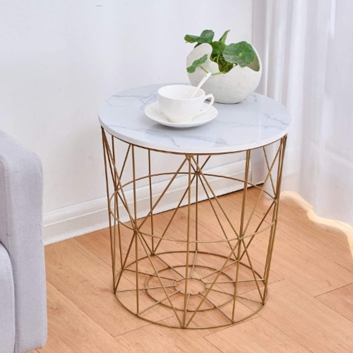 Wire best sale stool table