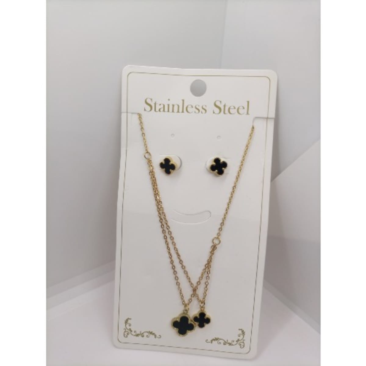 Black fashion deals jewelry necklace