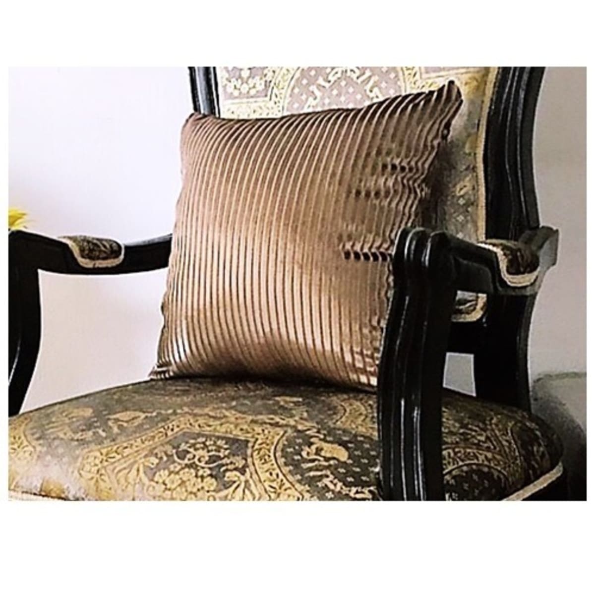 18 by 18 throw pillow hotsell