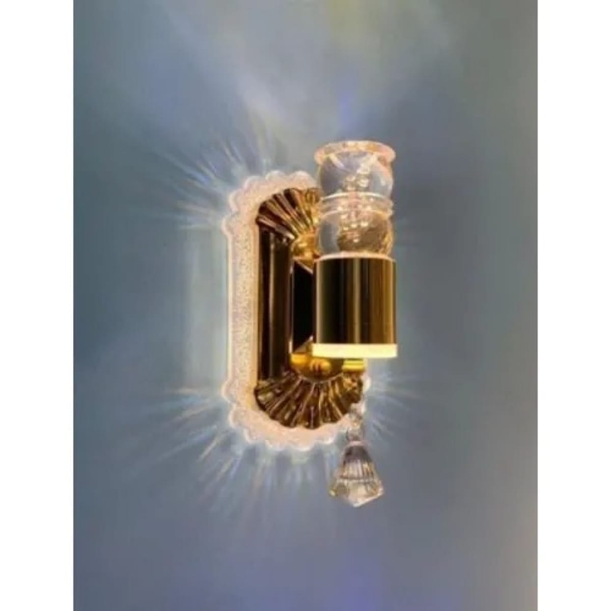 Led wall outlet bracket light