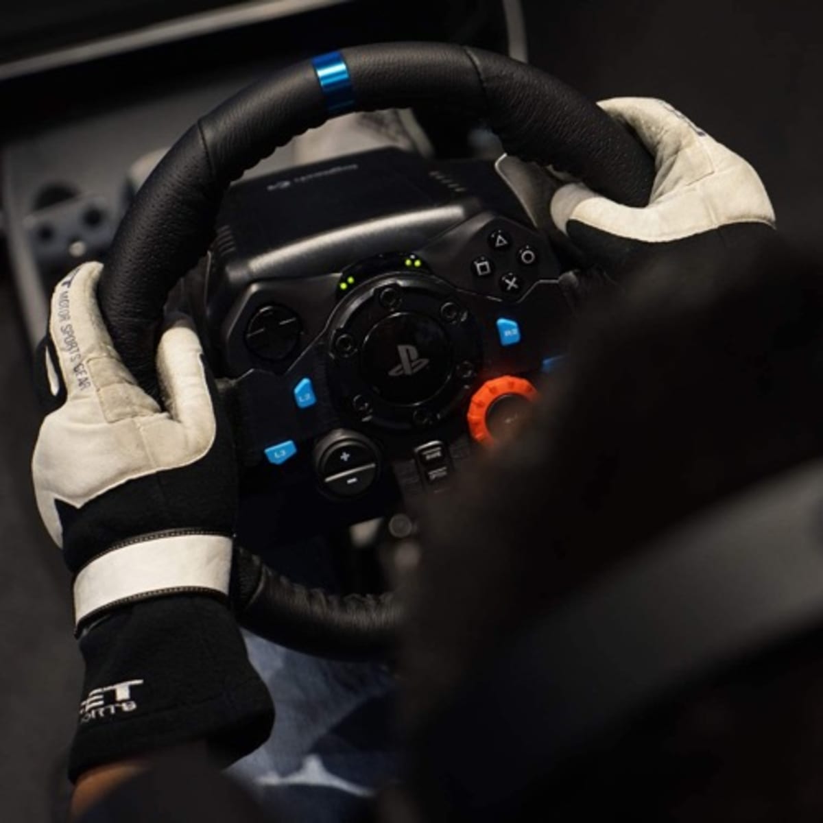 Logitech G29 Driving Force Racing Wheel For Playstation 5, Playstation 4 &  PlayStation 3 - Macy's