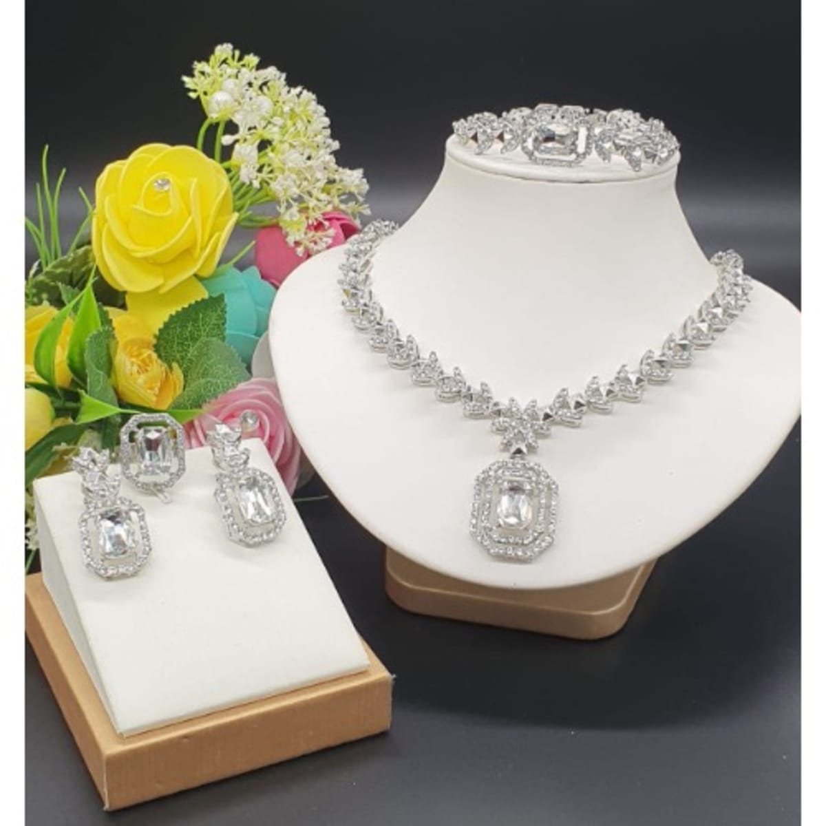 Beautiful top silver pendant
