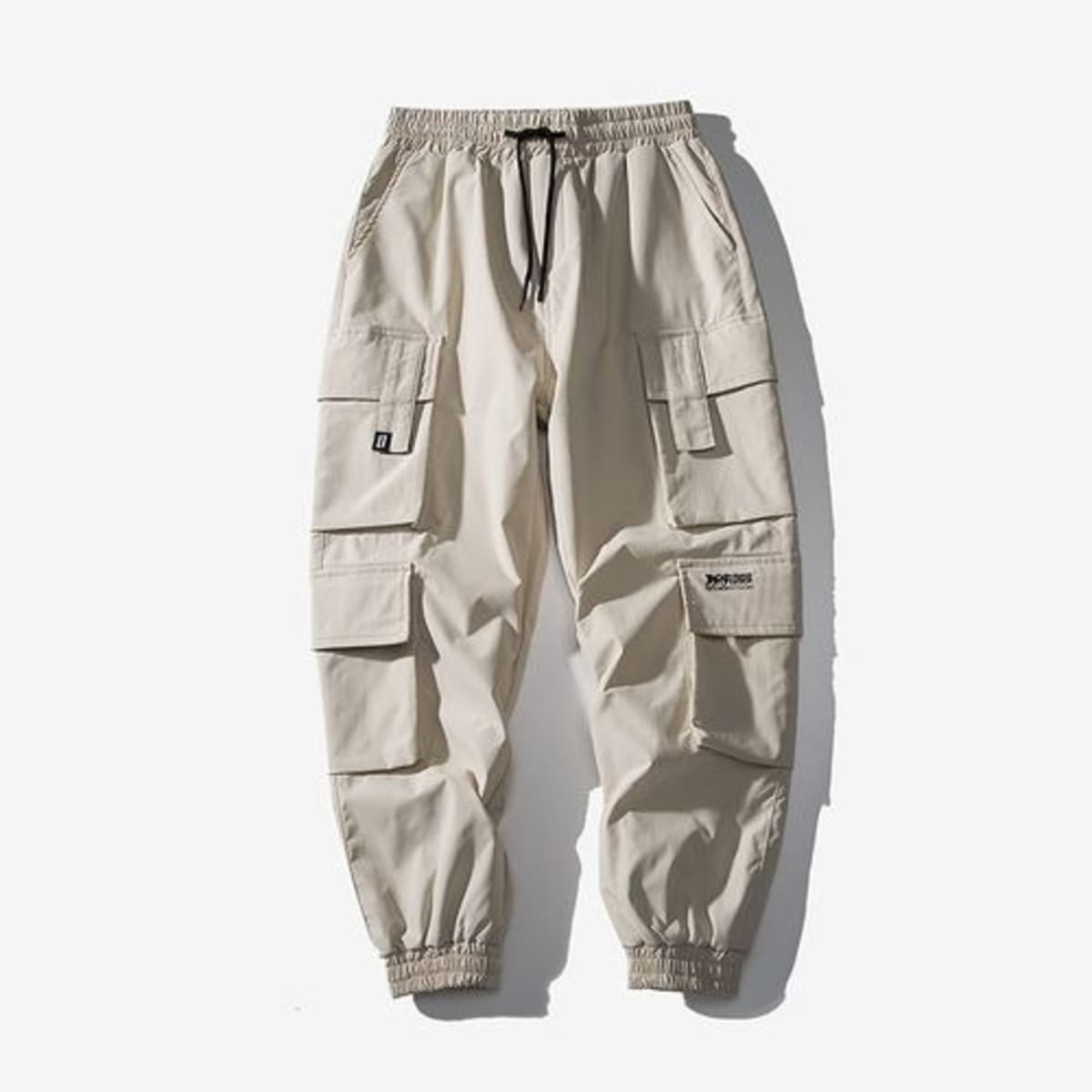Streetwear cargo joggers 2025
