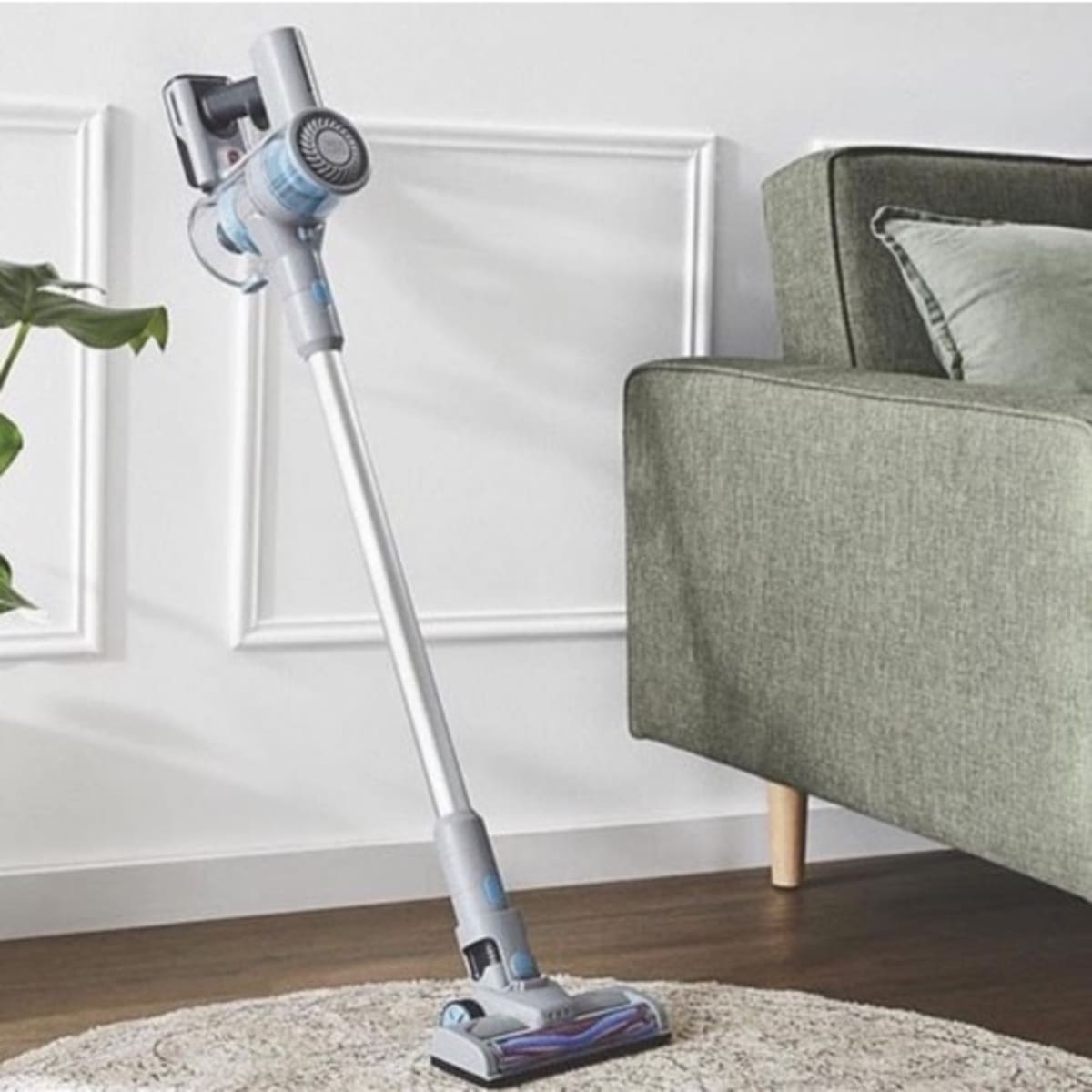 Easy Home Cordless Cyclonic Stick Vacuum -2 In 1