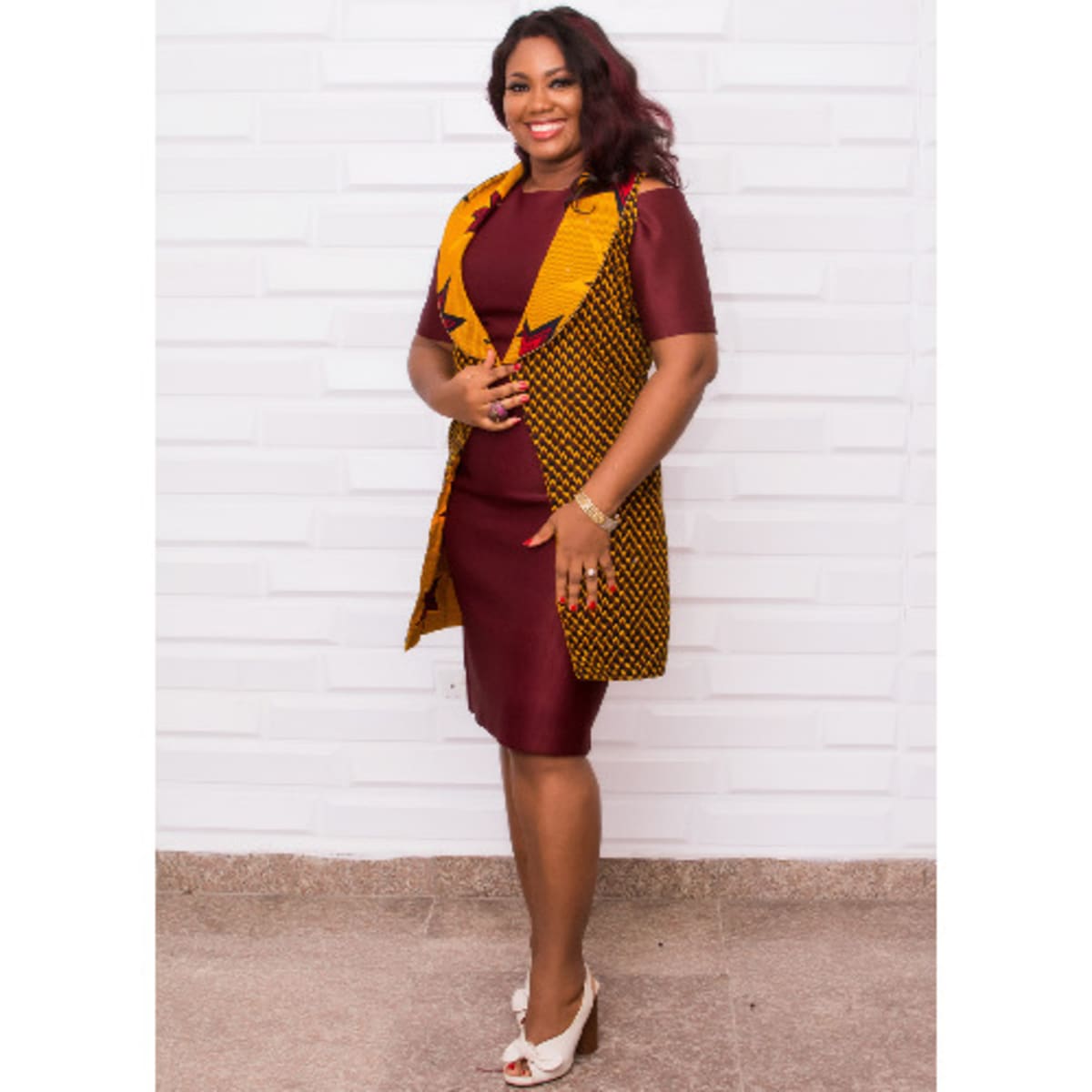 Konga short clearance gowns