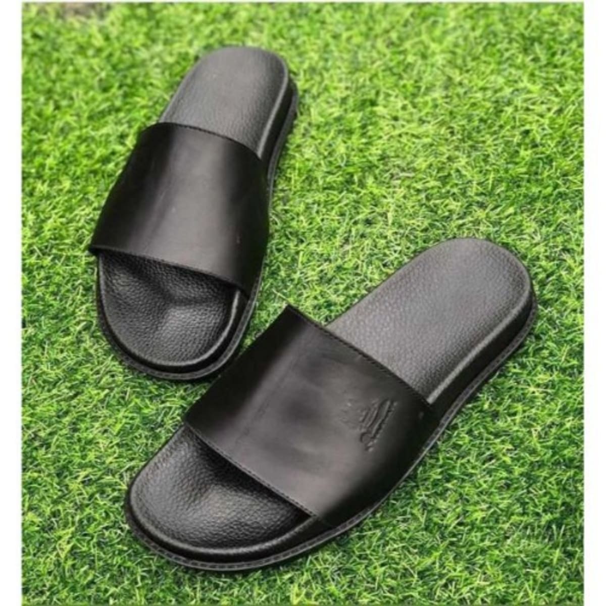 10 Best Slippers for Men of 2023 - Reviewed