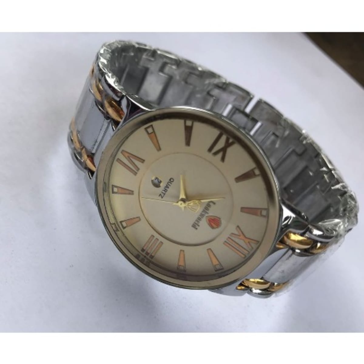 Flat wrist watch top