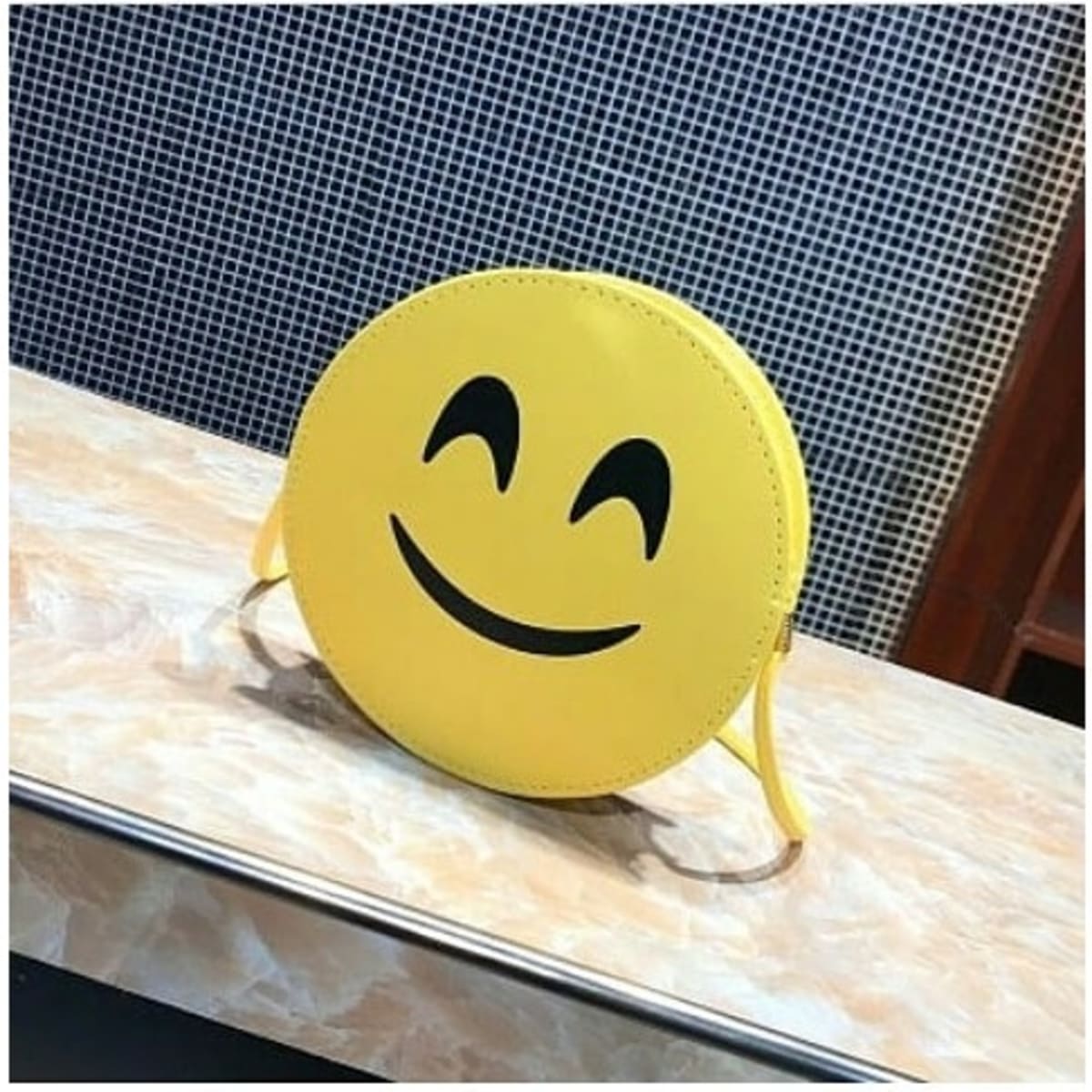Smiley bags online 2025