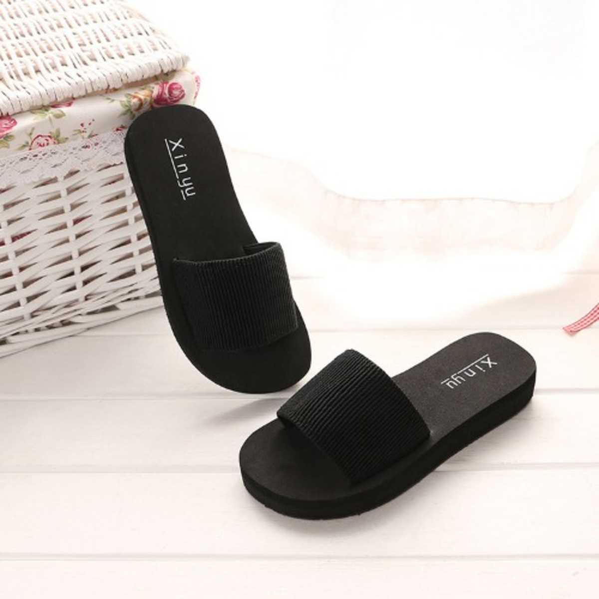 Ladies outlet platform slippers