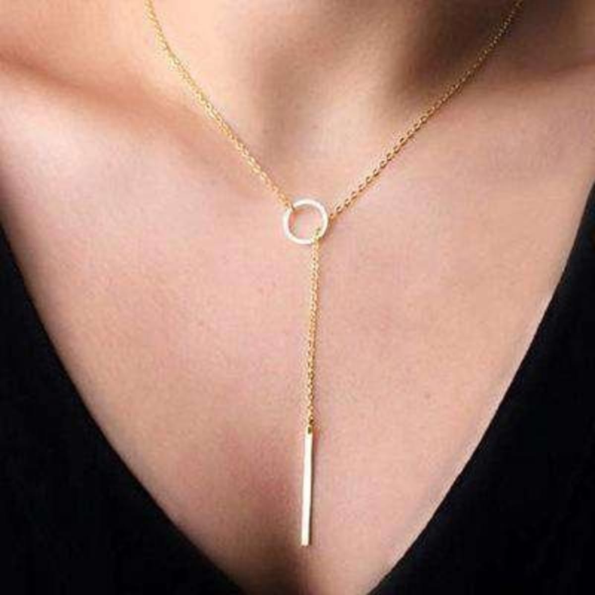 Womens chain shop with pendant