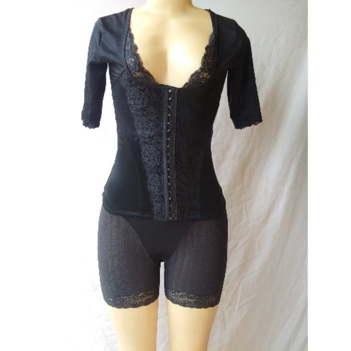 Blouse-like Shapewear For Upperarms And Tummy - Short Sleeve