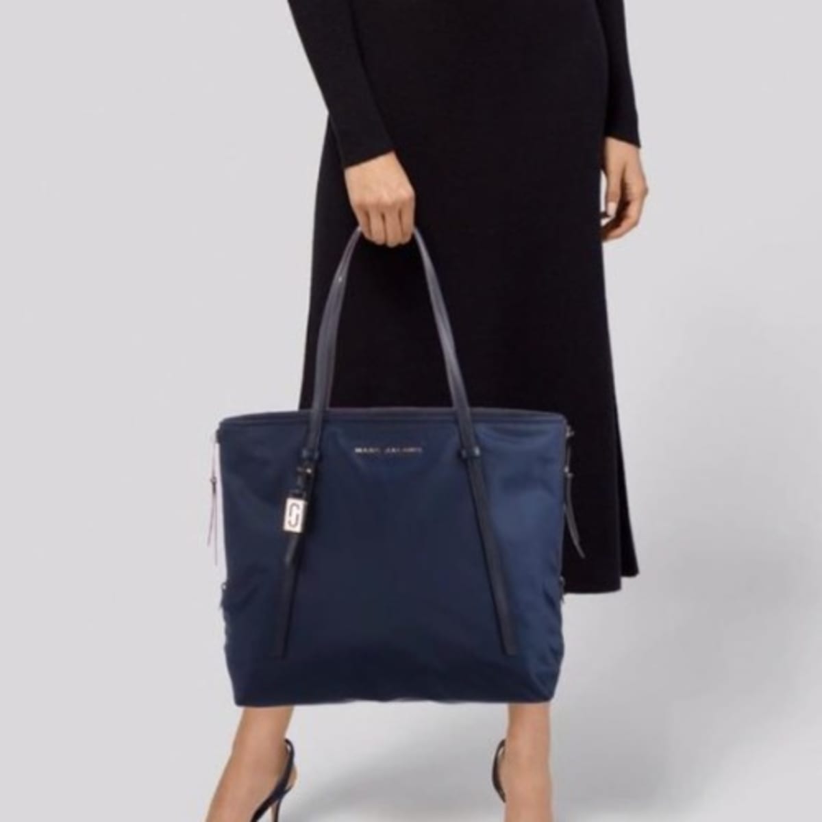 Marc jacobs zip best sale that shopping tote