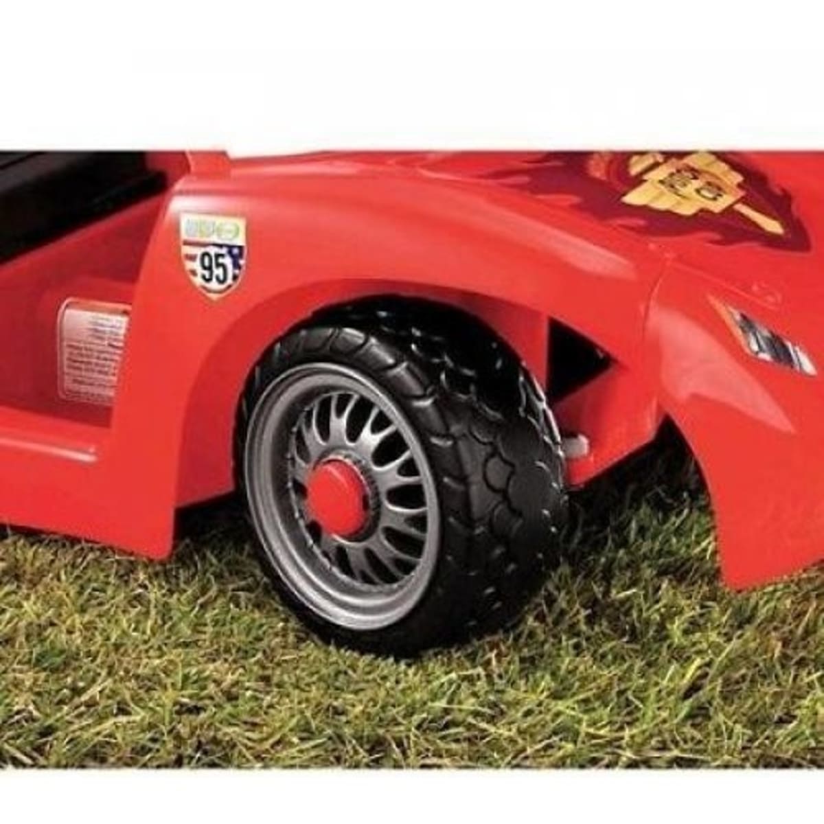 Lightning mcqueen clearance power wheels 6v