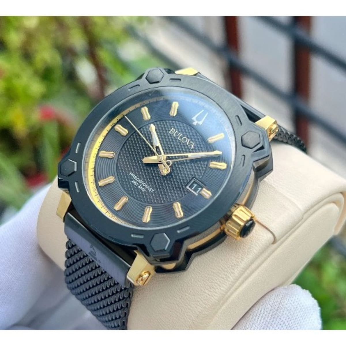 Bulova precisionist top sapphire crystal