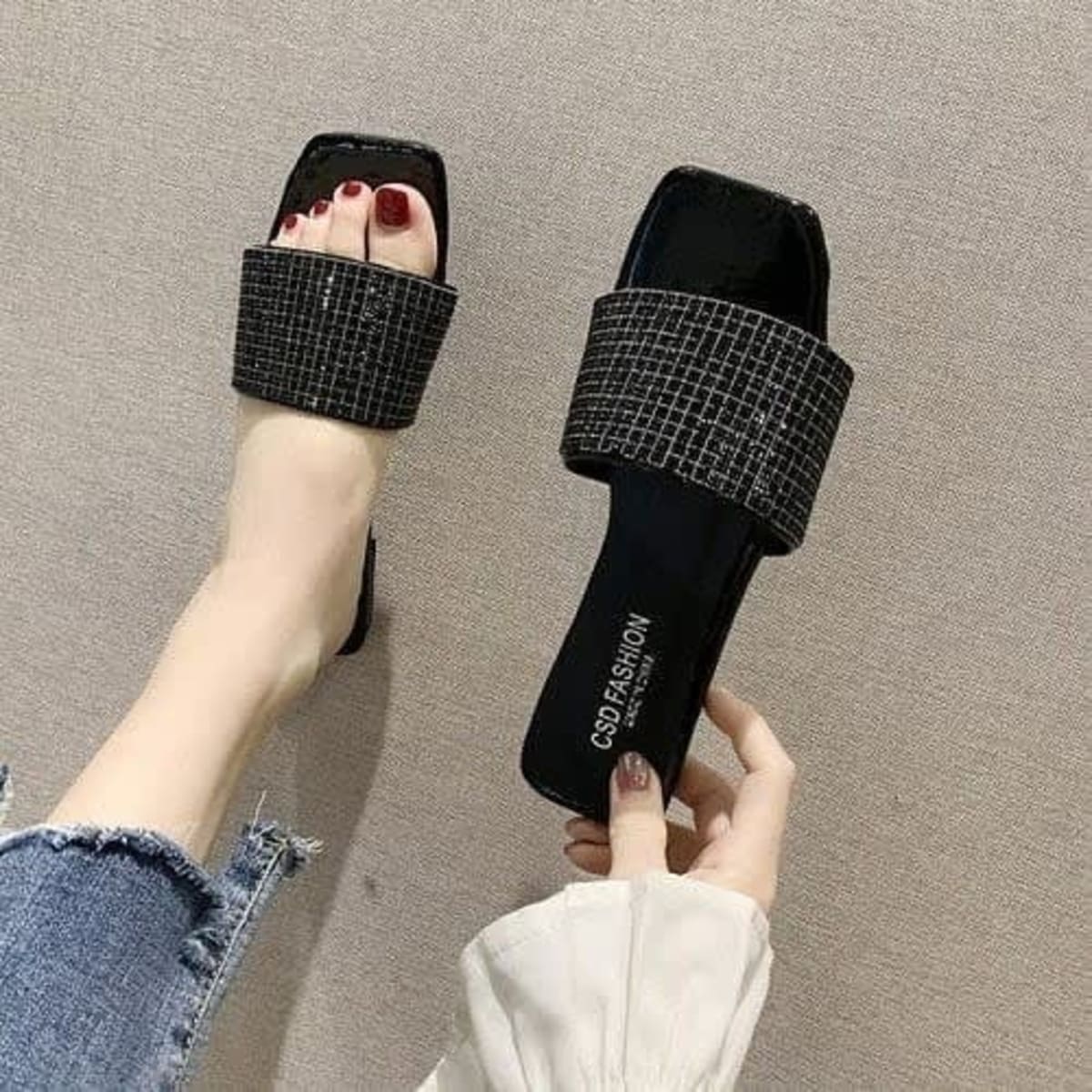 Fashion slippers 2025