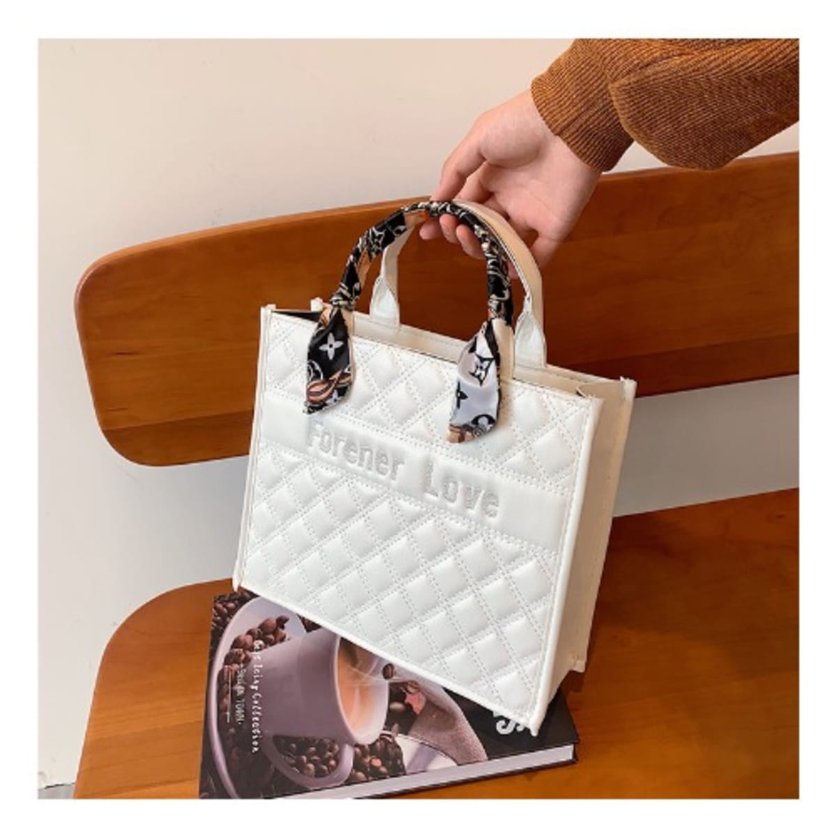 Ladies white leather 2025 handbags