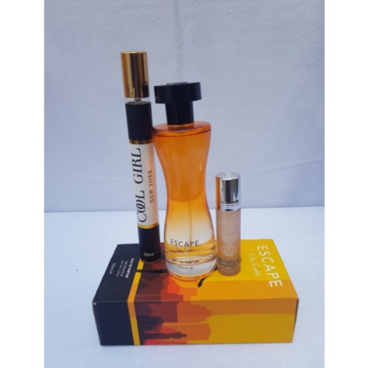 Escape perfume store gift set