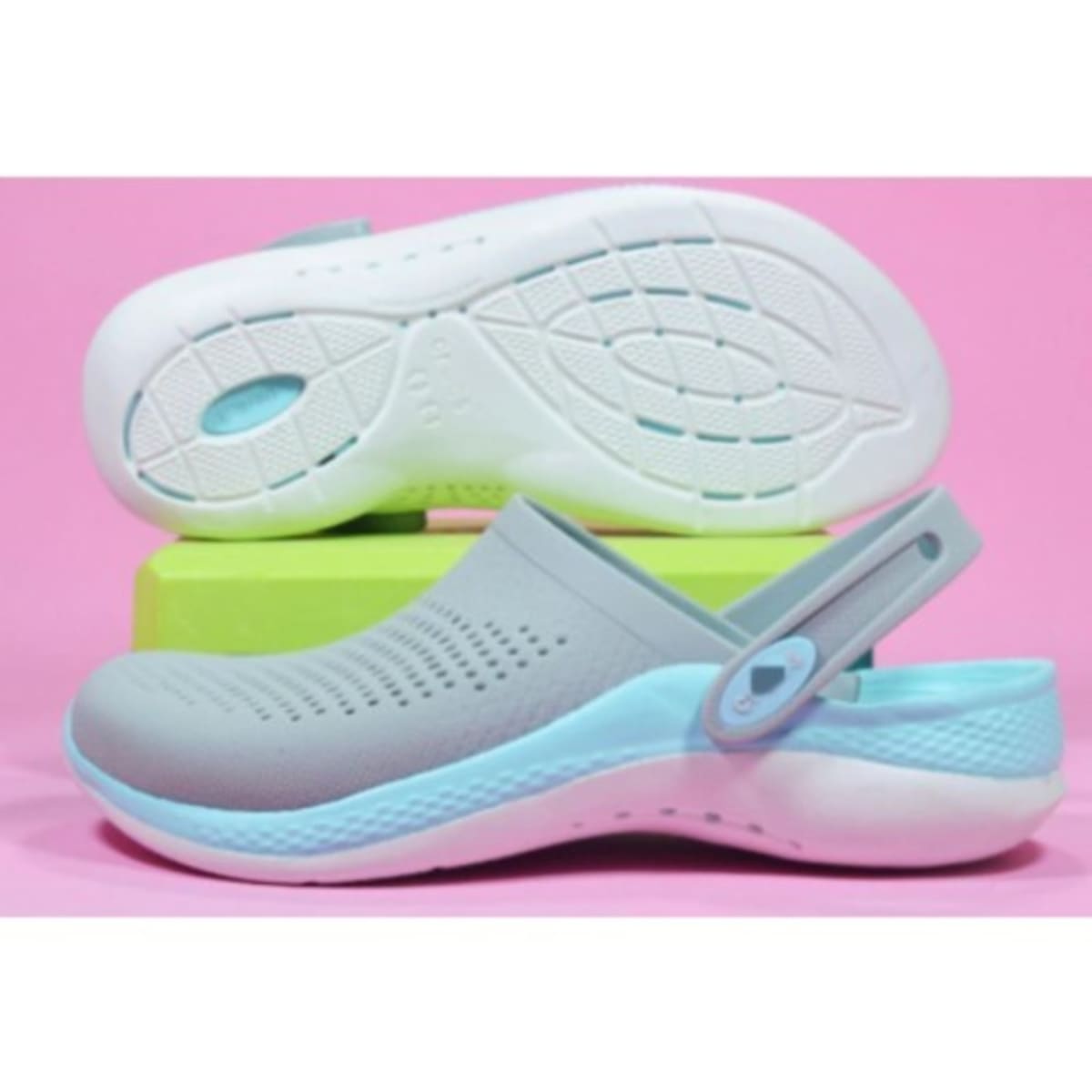 Crocs deals literide material