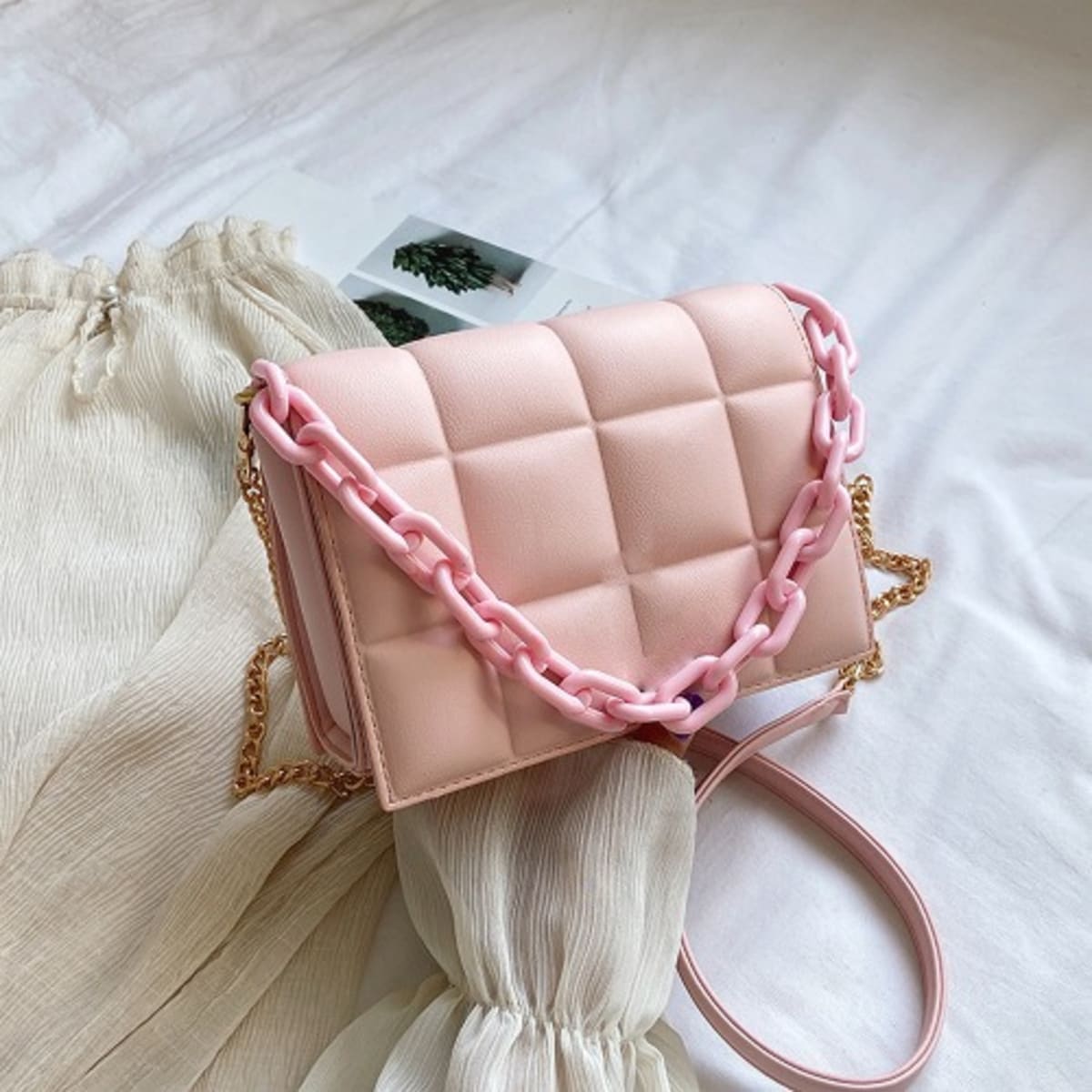 Hand purse for ladies online shopping store