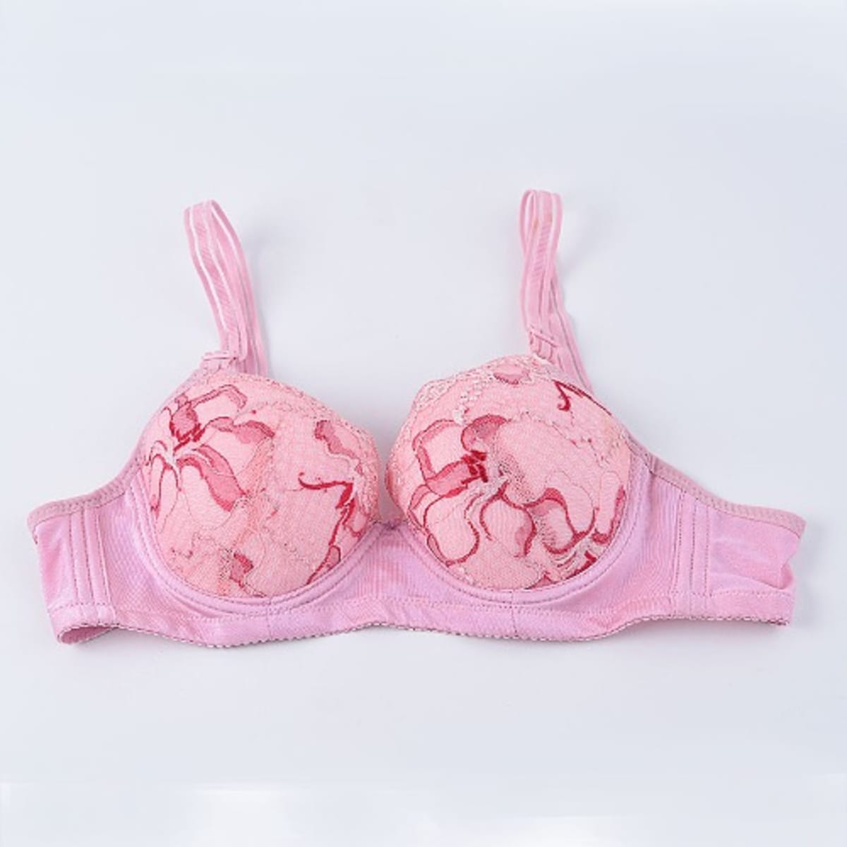 Chuns Lacy Padded Bra For Ladies