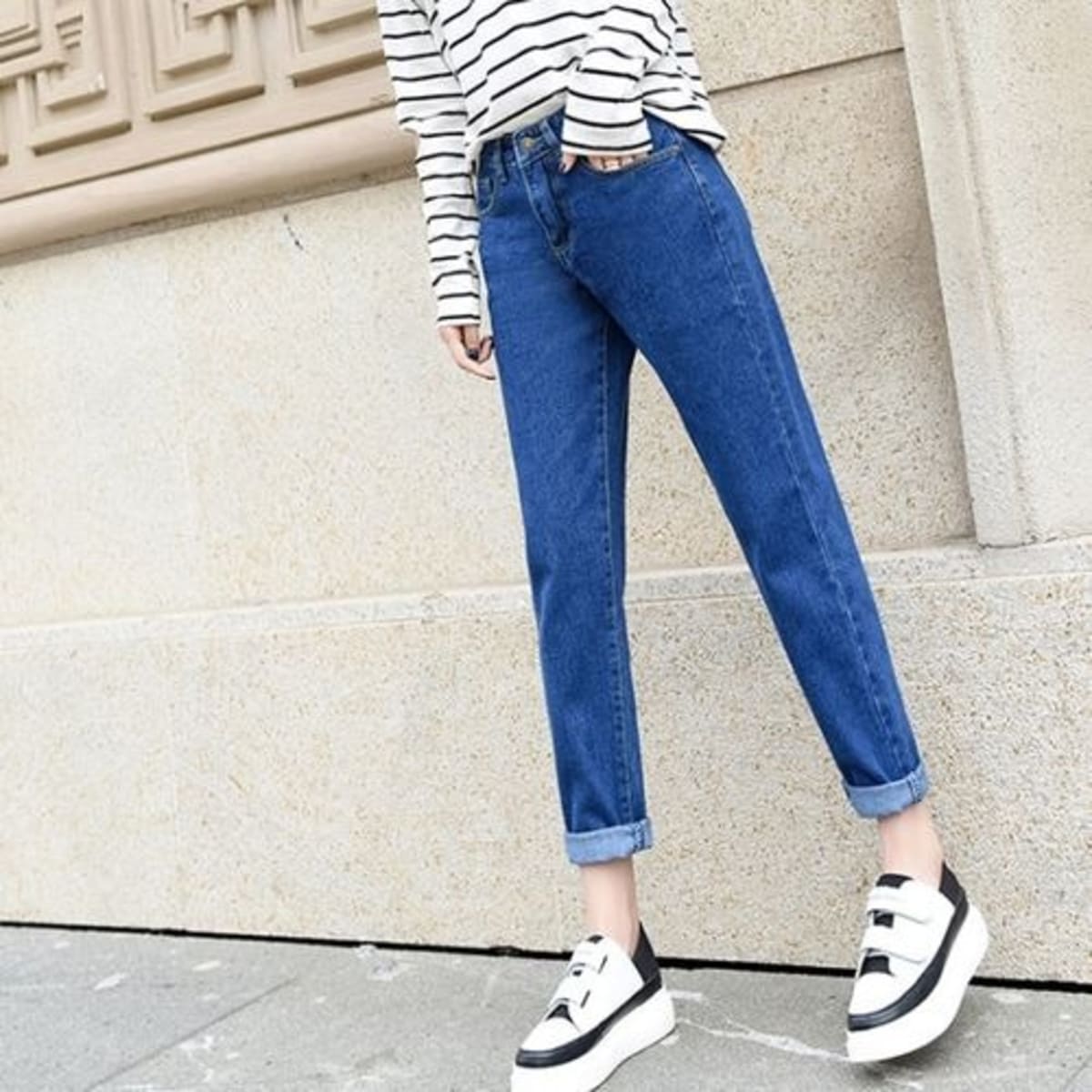 Vintage mom 2024 jeans outfit