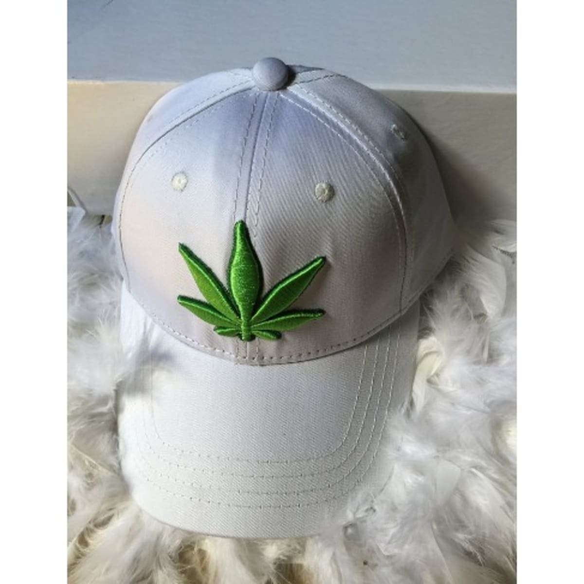 Classy top baseball caps