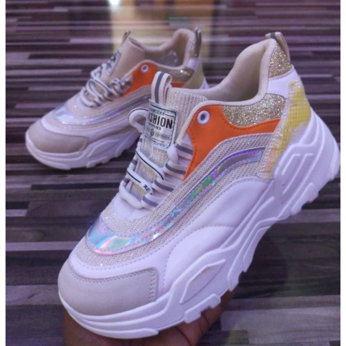 Girls discount orange shoes