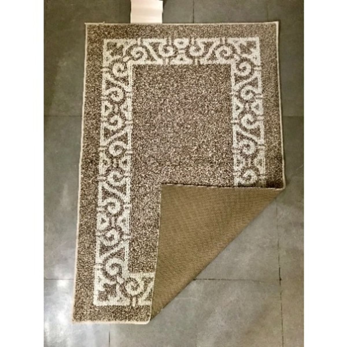 Mohawk Home New Generation Accent Rug Non-Slip Backing 30 in X 45 in