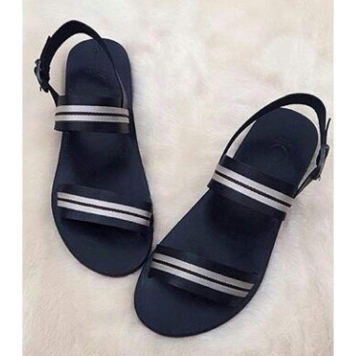 Black fashion sandals discount