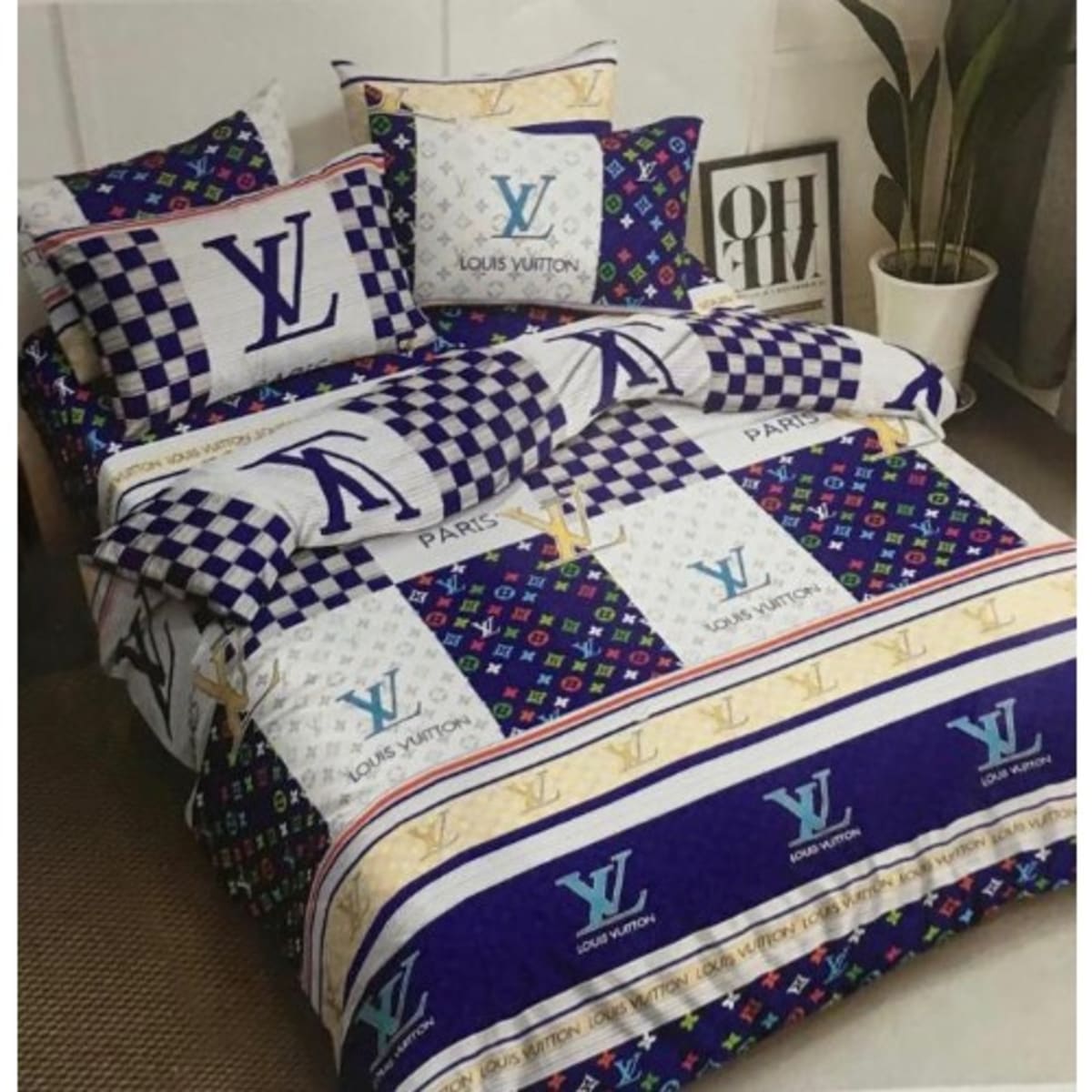 Louis Vuitton Inspired Duvet Bedding Sets - Duvet - Flat Bedsheet With 4  Pillowcases - Multicolor