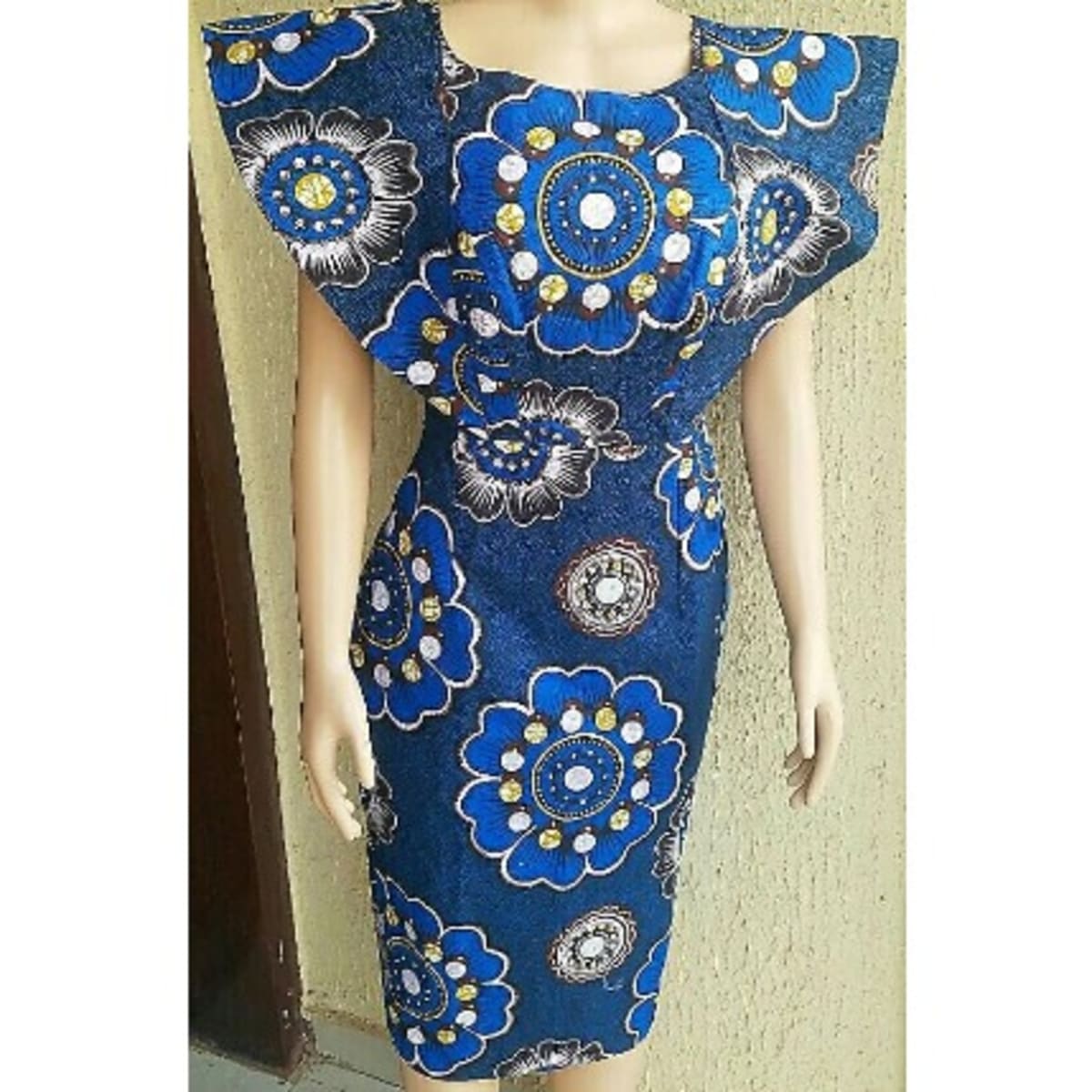Butterfly gown outlet with ankara