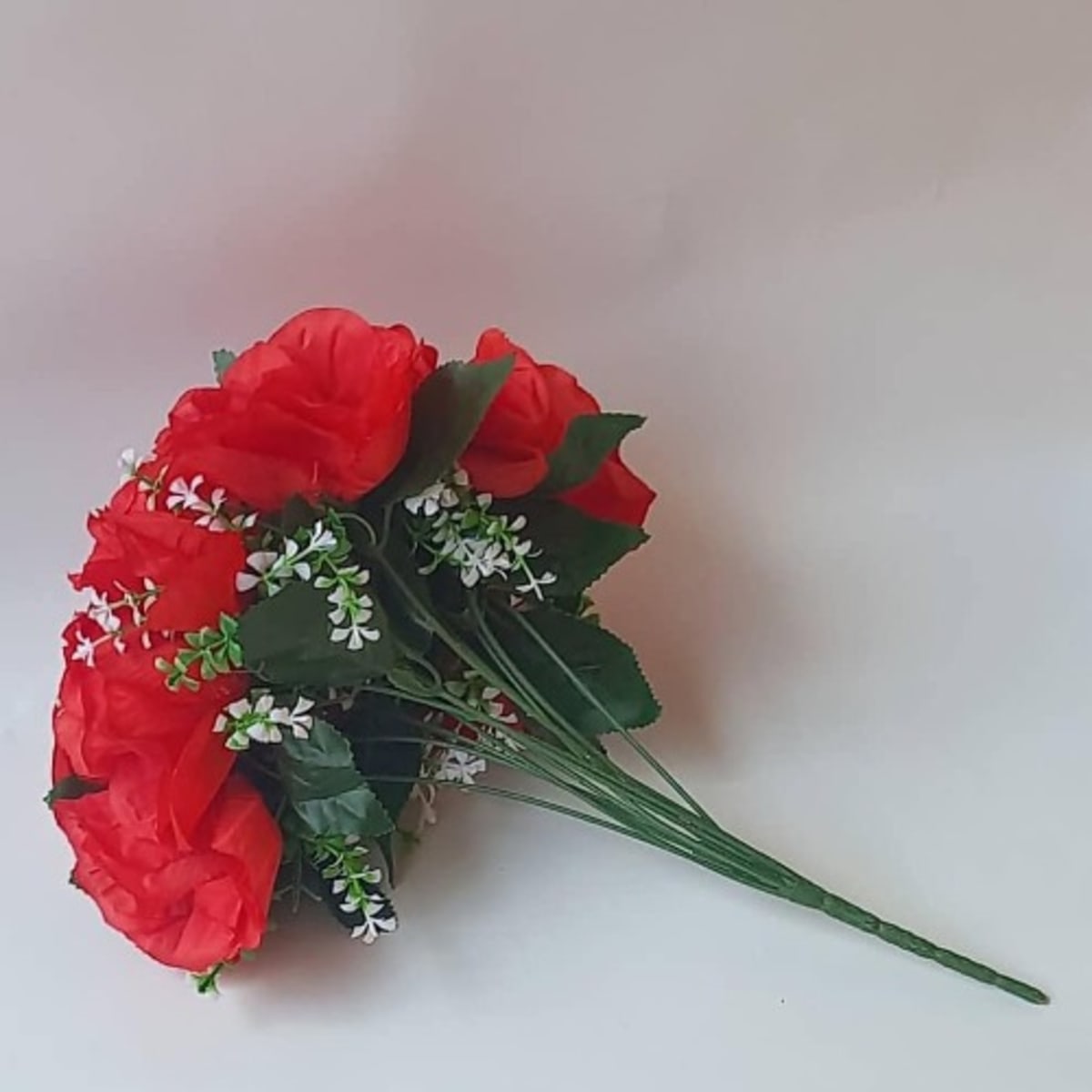 Artificial Rose Flower Bouquet - Red