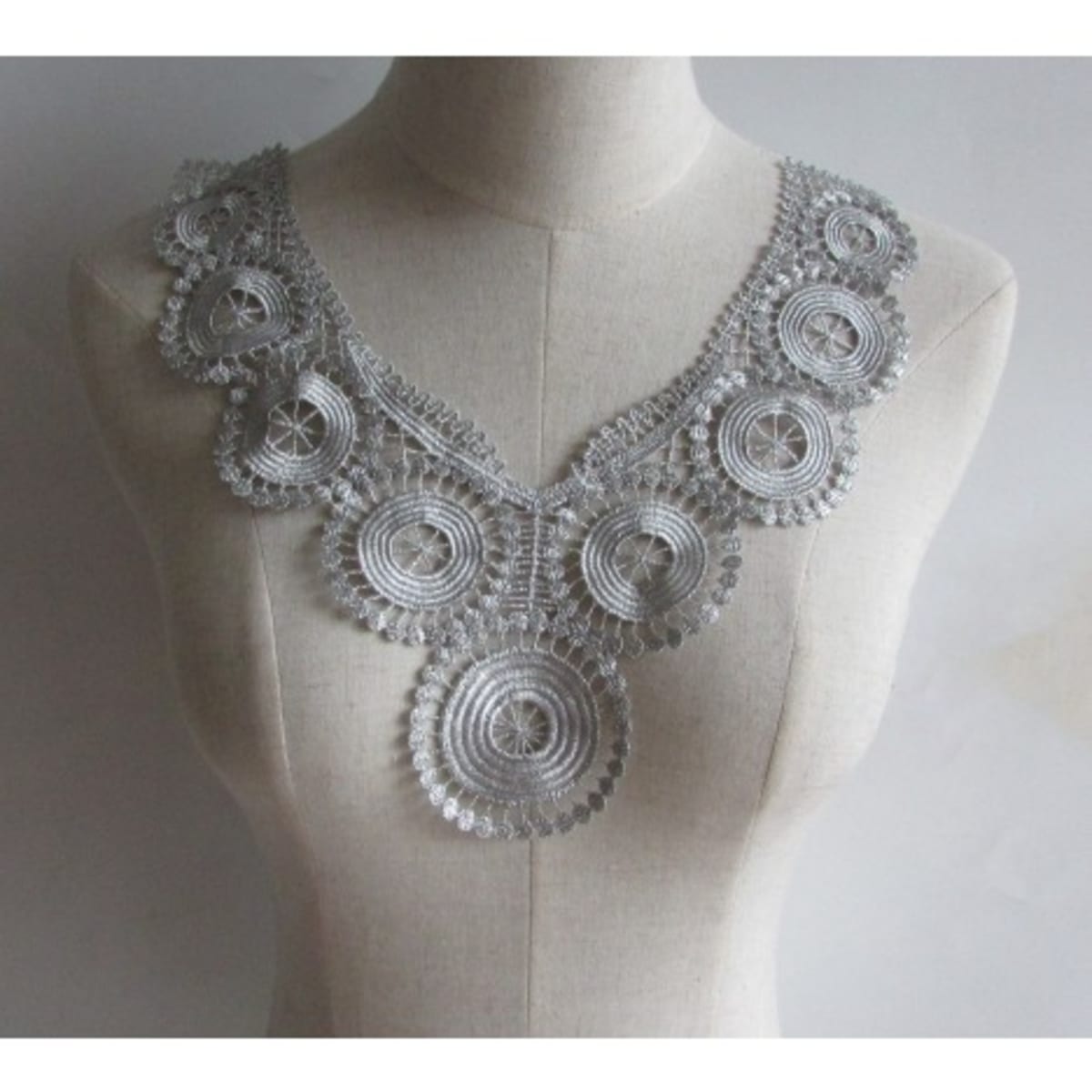Silver lace applique 2025